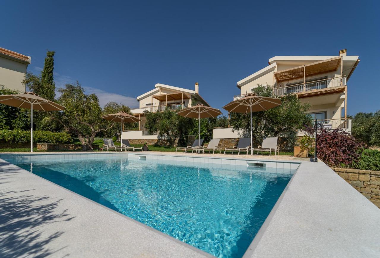 Abelia Luxurious Villas Finikounta Exterior foto